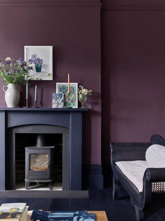 Wall Paint by Annie Sloan Tyrian Plum - 120ml/2.5 Litre