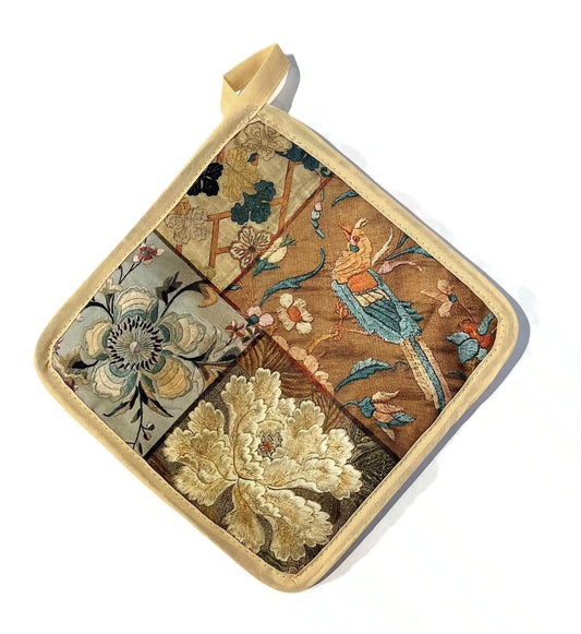 Anna Chandler Pot Holder