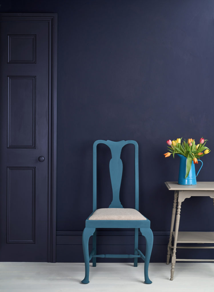 Satin Paint by Annie Sloan Oxford Navy 750ml