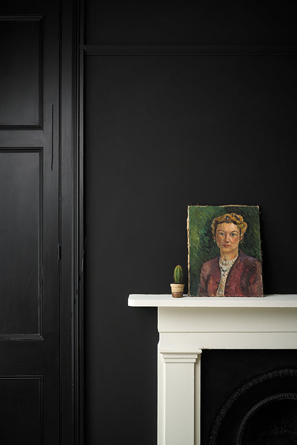 Wall Paint by Annie Sloan Athenian Black - 120ml/2.5 litre