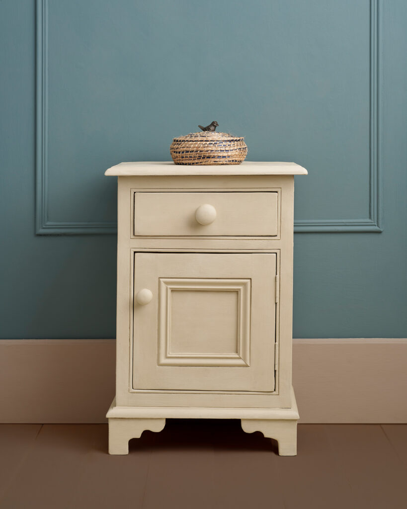 Chalk Paint by Annie Sloan Canvas