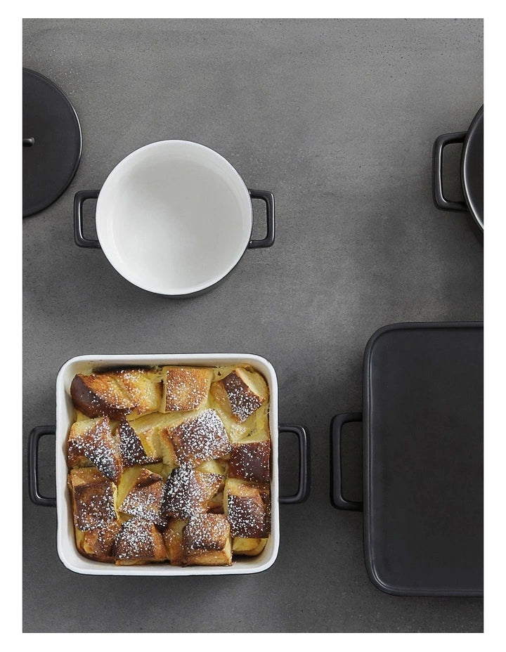 Maxwell and Williams Epicurious Rectangle Baker 32 x 22.5x7cm