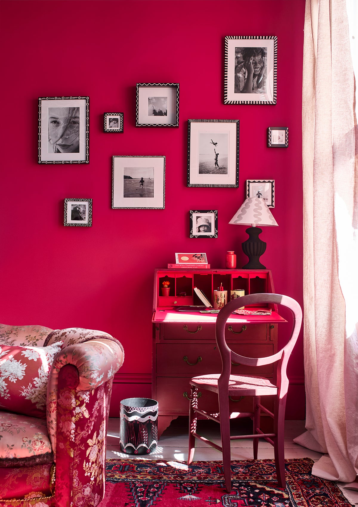 Wall Paint by Annie Sloan Capri Pink - 120ml/2.5 litre
