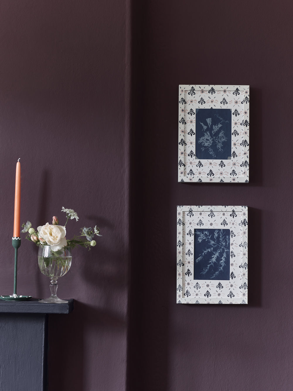 Wall Paint by Annie Sloan Tyrian Plum - 120ml/2.5 Litre