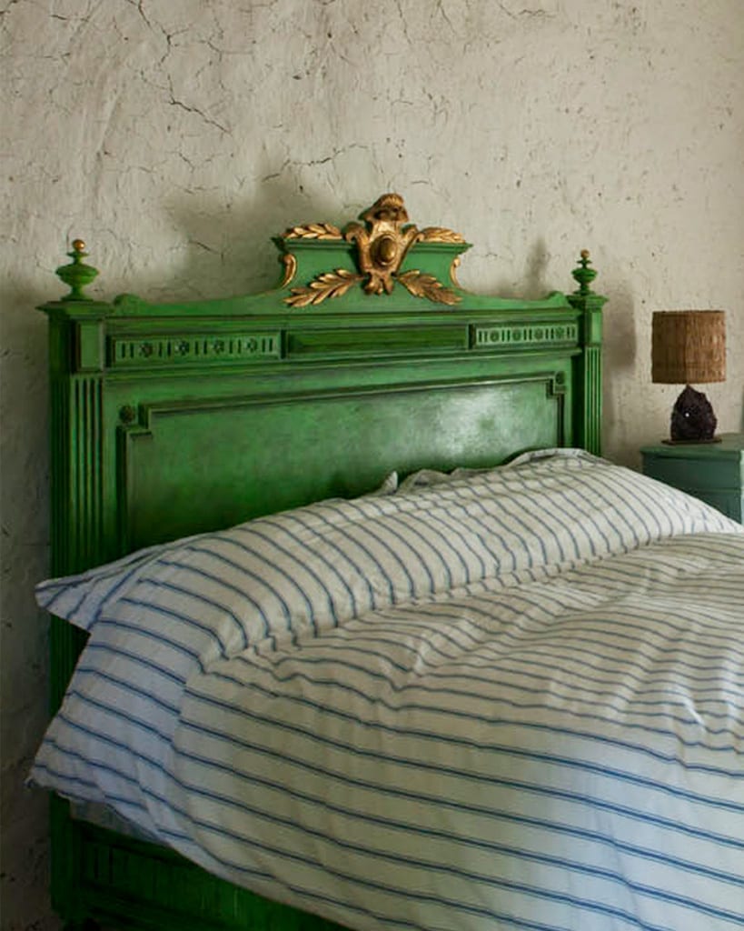 Chalk Paint by Annie Sloan Antibes Green 120ml/1 litre