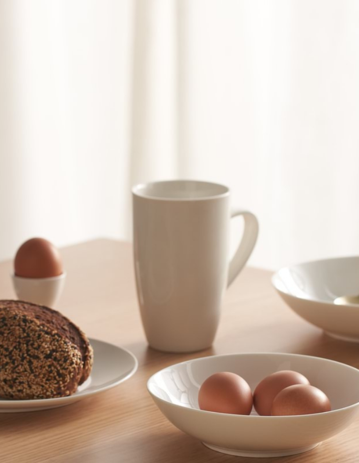 Maxwell and Williams White Basics Coupe Mug 600ml Tall