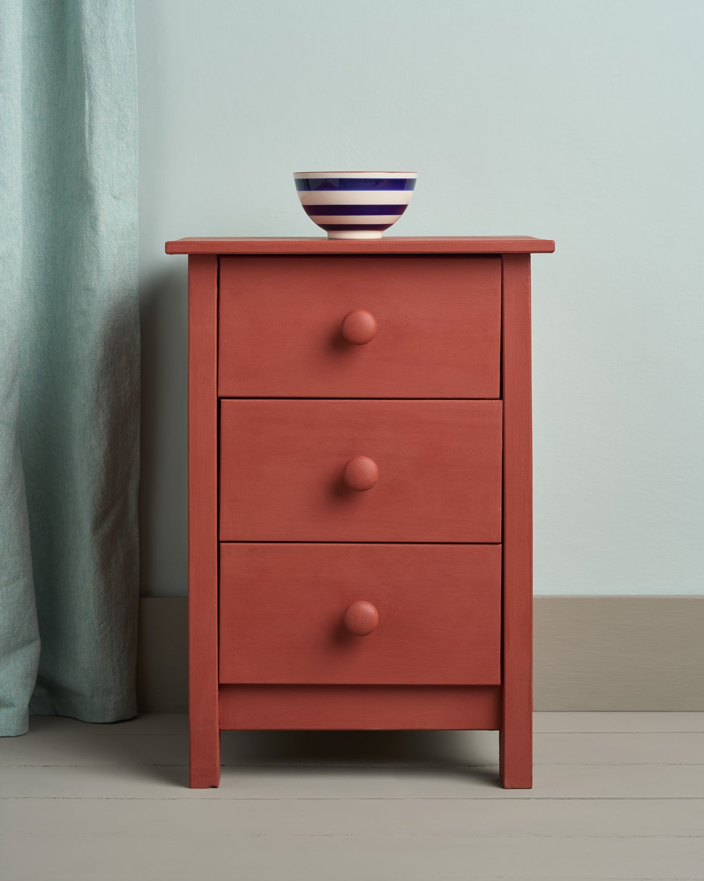 Chalk Paint by Annie Sloan Paprika Red 120ml/1 litre