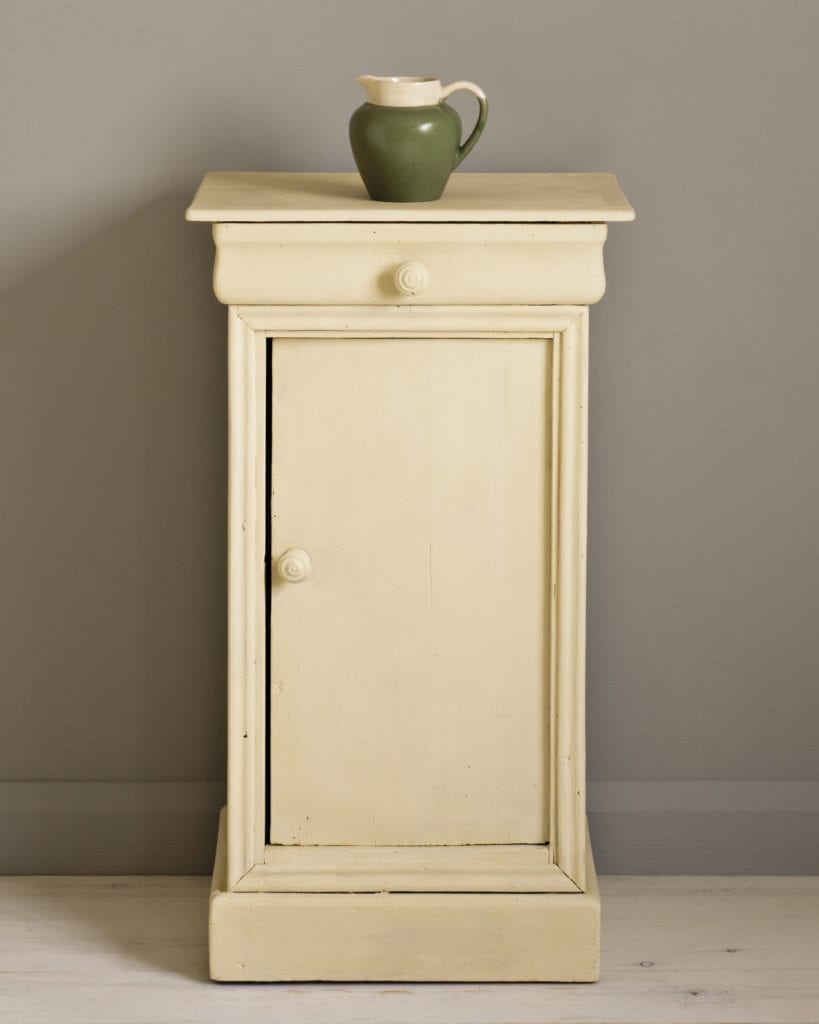 Chalk Paint by Annie Sloan Cream 120ml/1 litre