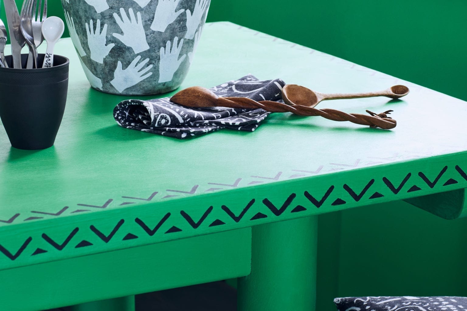 Chalk Paint by Annie Sloan Antibes Green 120ml/1 litre