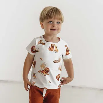 Snuggle Hunny Lion Organic T-Shirt | Size 4