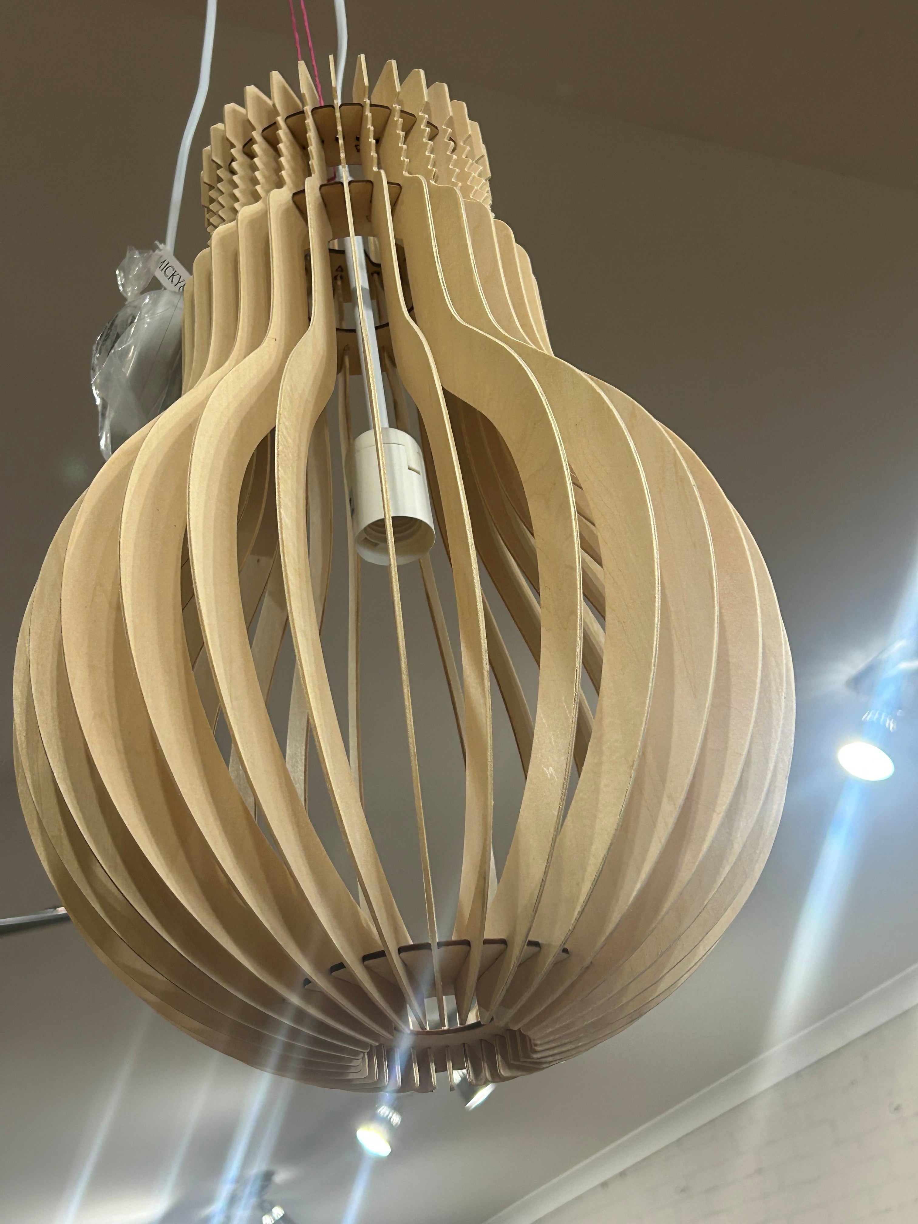 Ply Globe Lamp