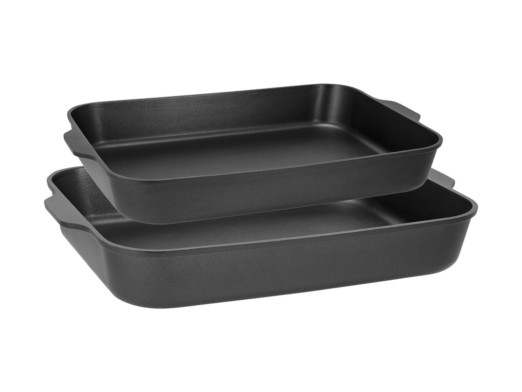 Maxwell and Williams Cast Lite Non-Stick Roaster Set of 2 34/38cm Black Gift Boxed