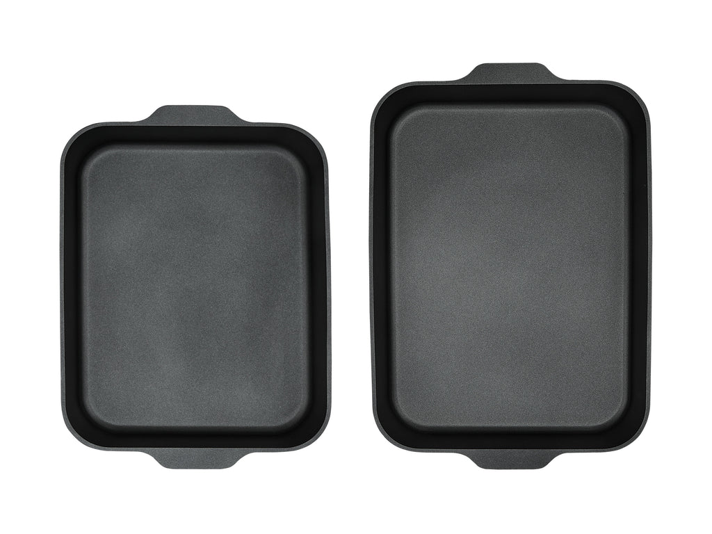 Maxwell and Williams Cast Lite Non-Stick Roaster Set of 2 34/38cm Black Gift Boxed