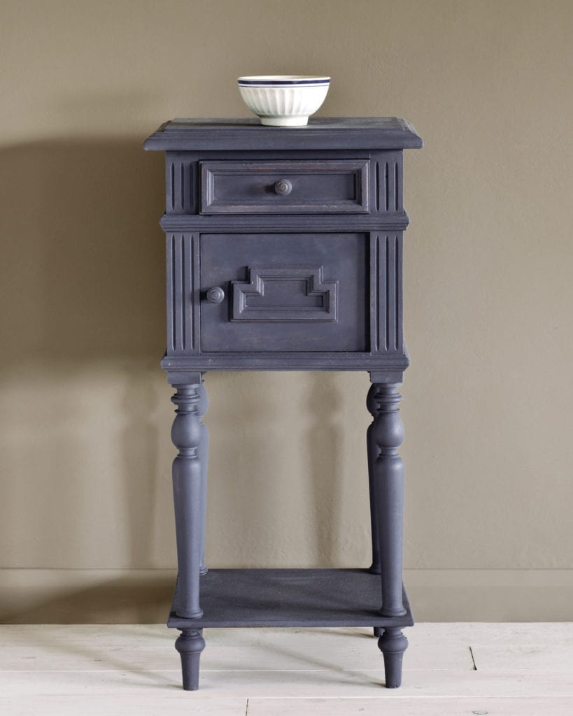 Chalk Paint by Annie Sloan Old Violet 120ml/1 litre