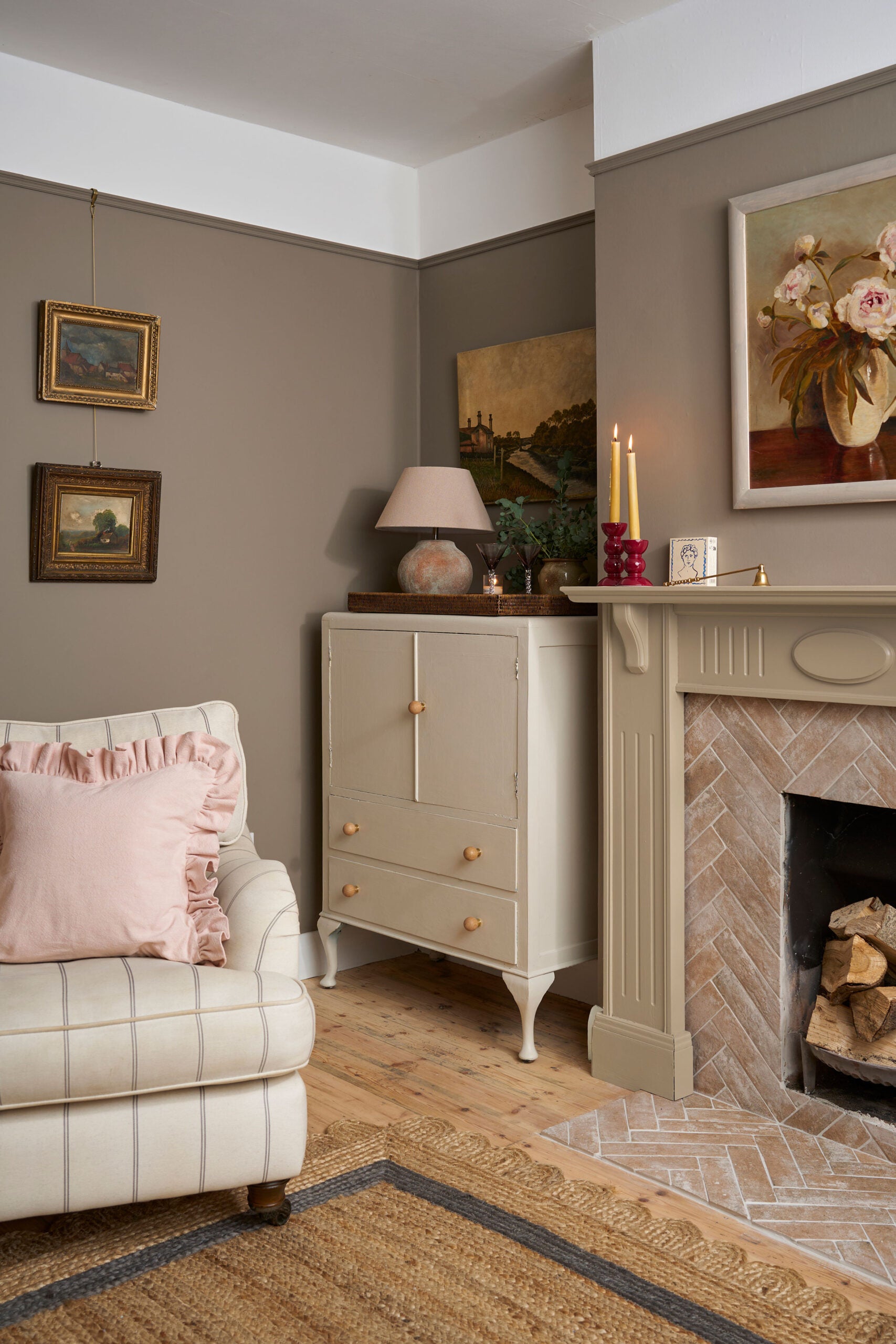 Satin Paint by Annie Sloan Canvas 750ml