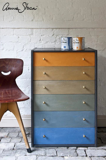 Chalk Paint by Annie Sloan Barcelona Orange 120ml/1 litre