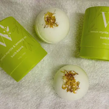 Wheelers Hill bath bomb lemon myrtle & lemongrass