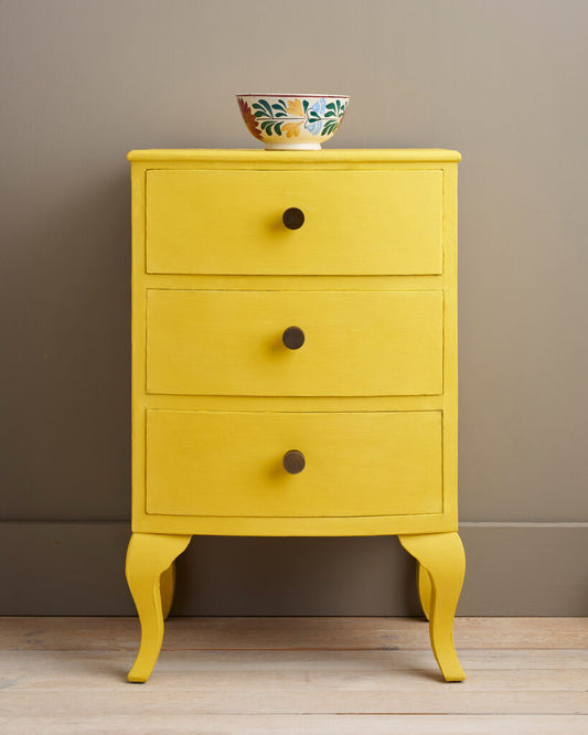 Chalk Paint by Annie Sloan English Yellow 120ml/1 litre
