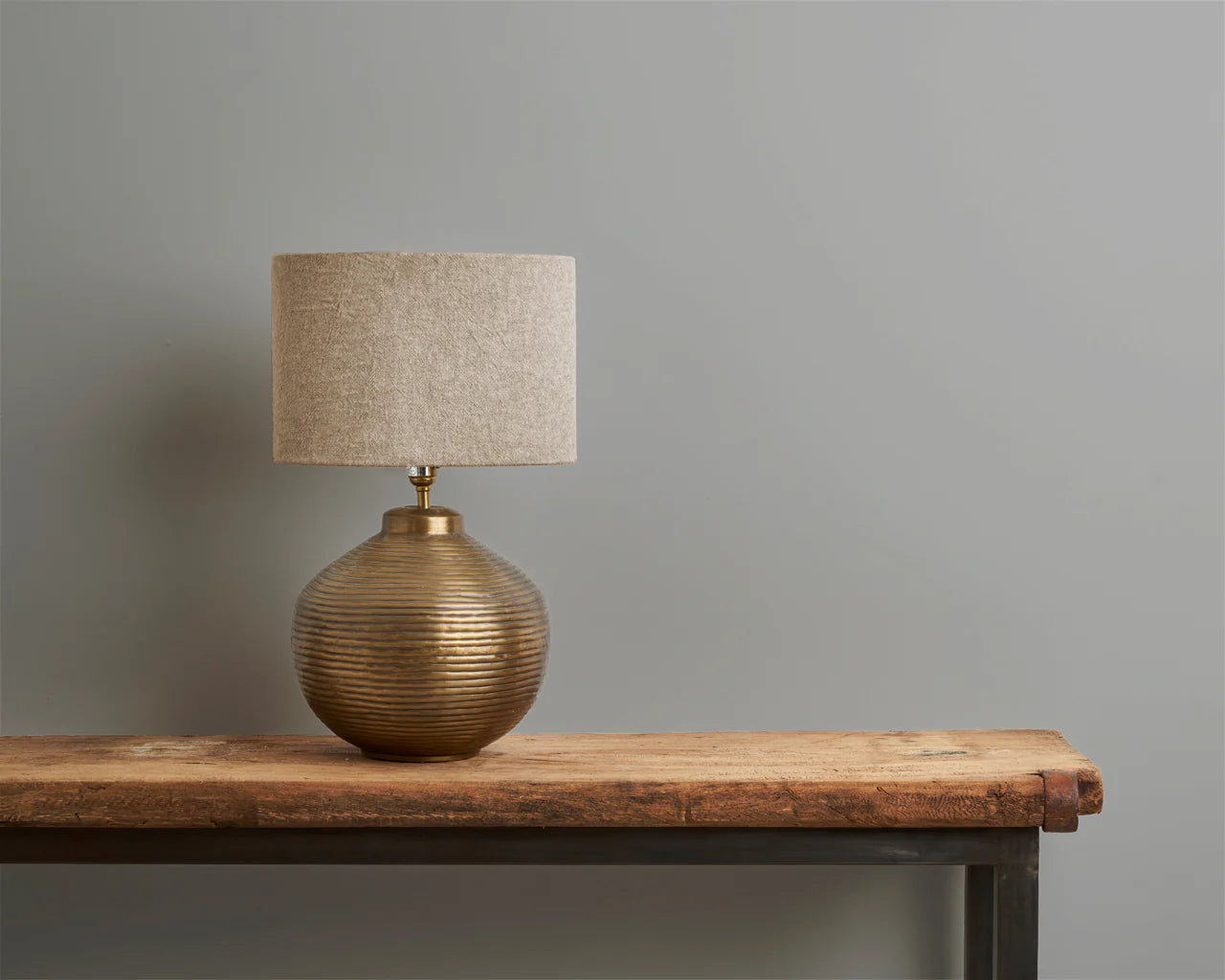 Wall Paint by Annie Sloan Chicago Grey - 120ml/2.5 litre